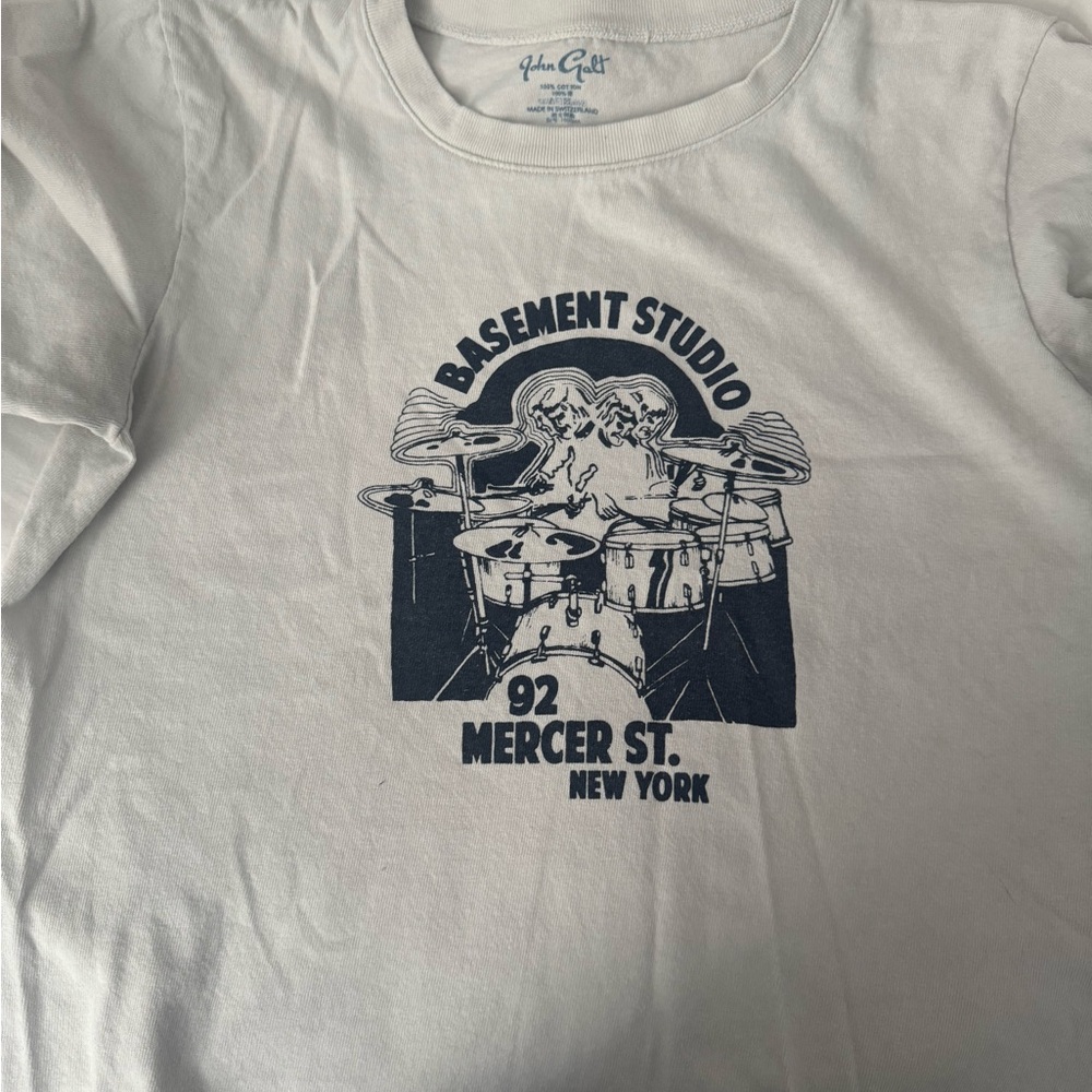 Brandy Melville Cream Graphic Tee